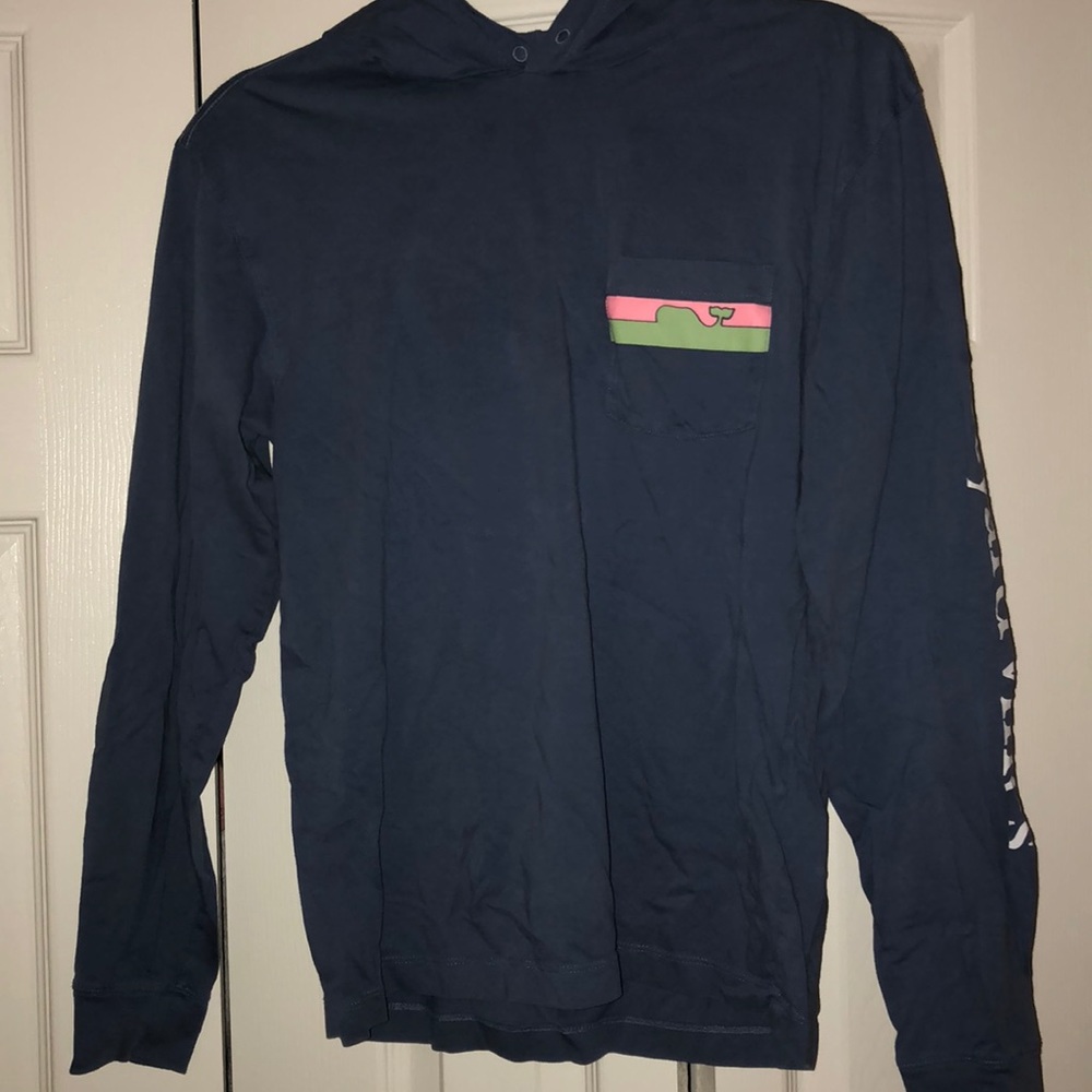 VINEYARD VINES HOODIE TEE